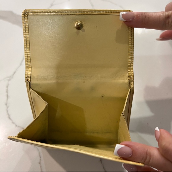 Vintage Louis Vuitton Elise Wallet - Picture 8 of 12